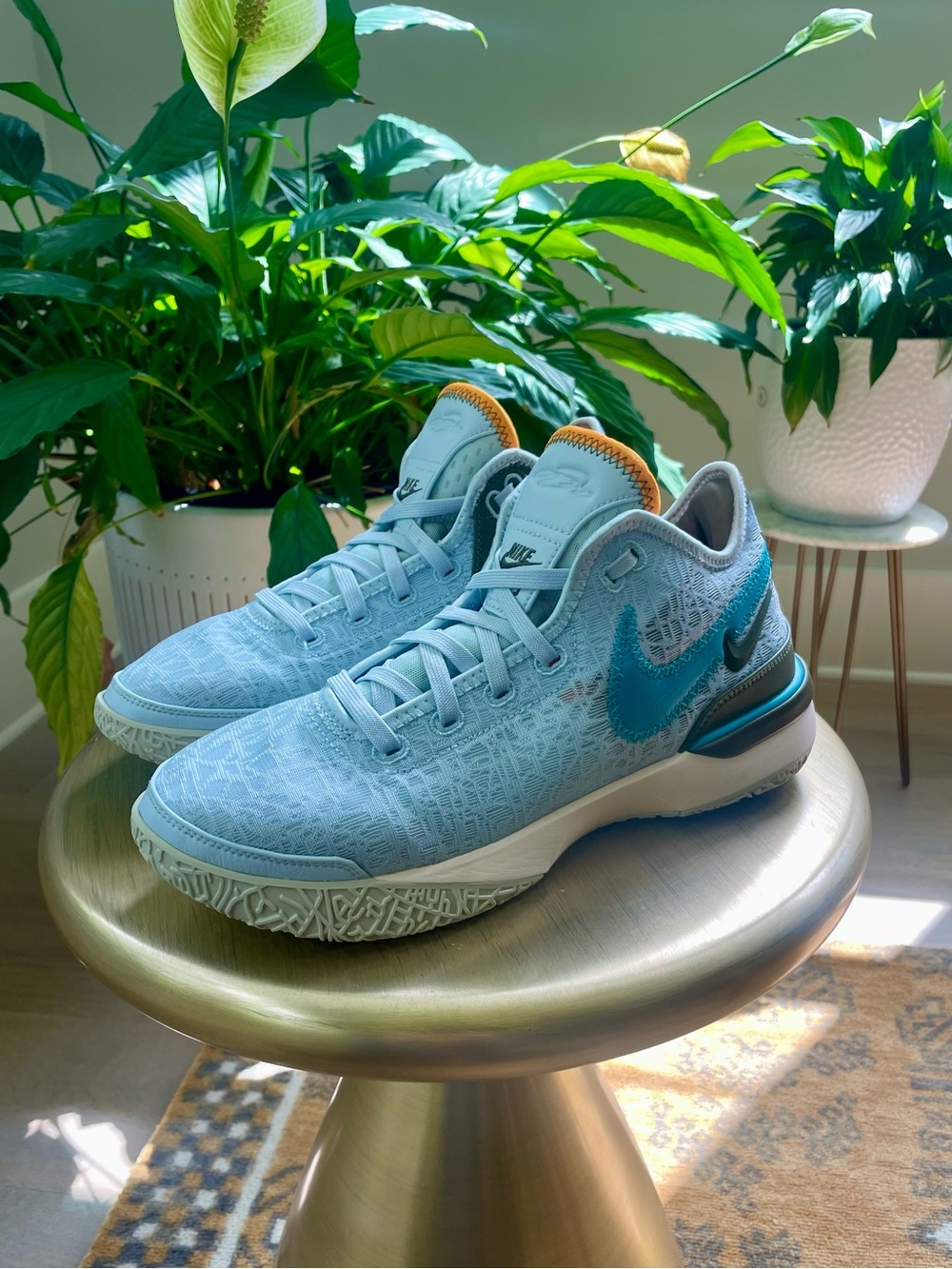 Nike Zoom LeBron - Men’s US 8